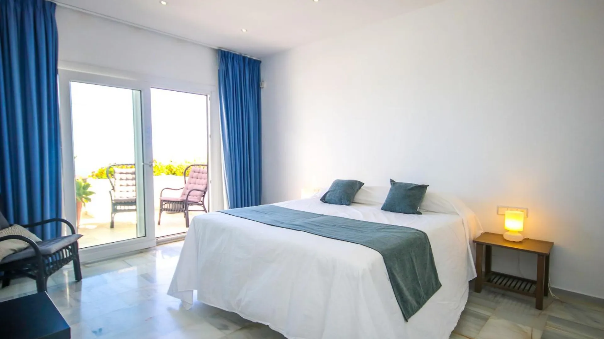 Three Bedroom Apartment La Mairena Elviria Malaga 0*, Ojen Spain