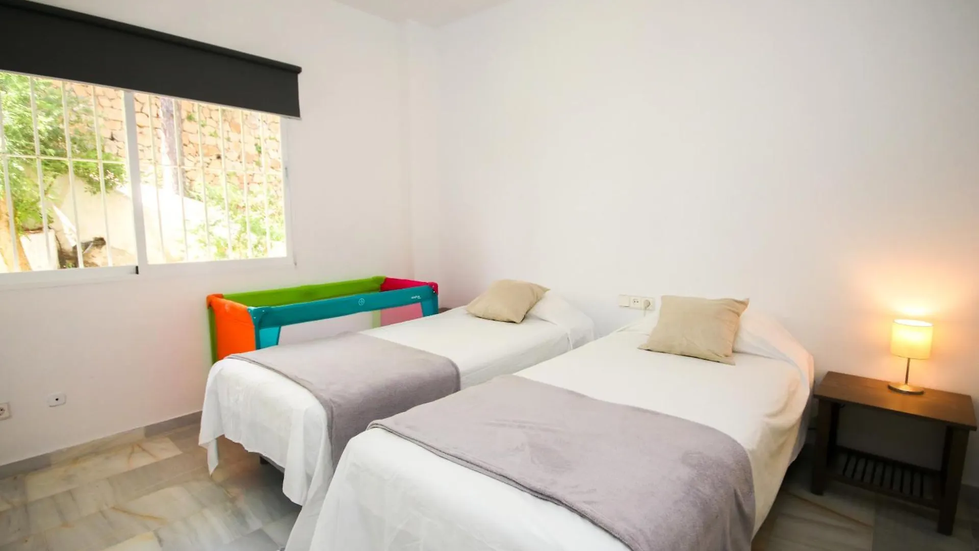 Three Bedroom Apartment La Mairena Elviria Malaga Spain